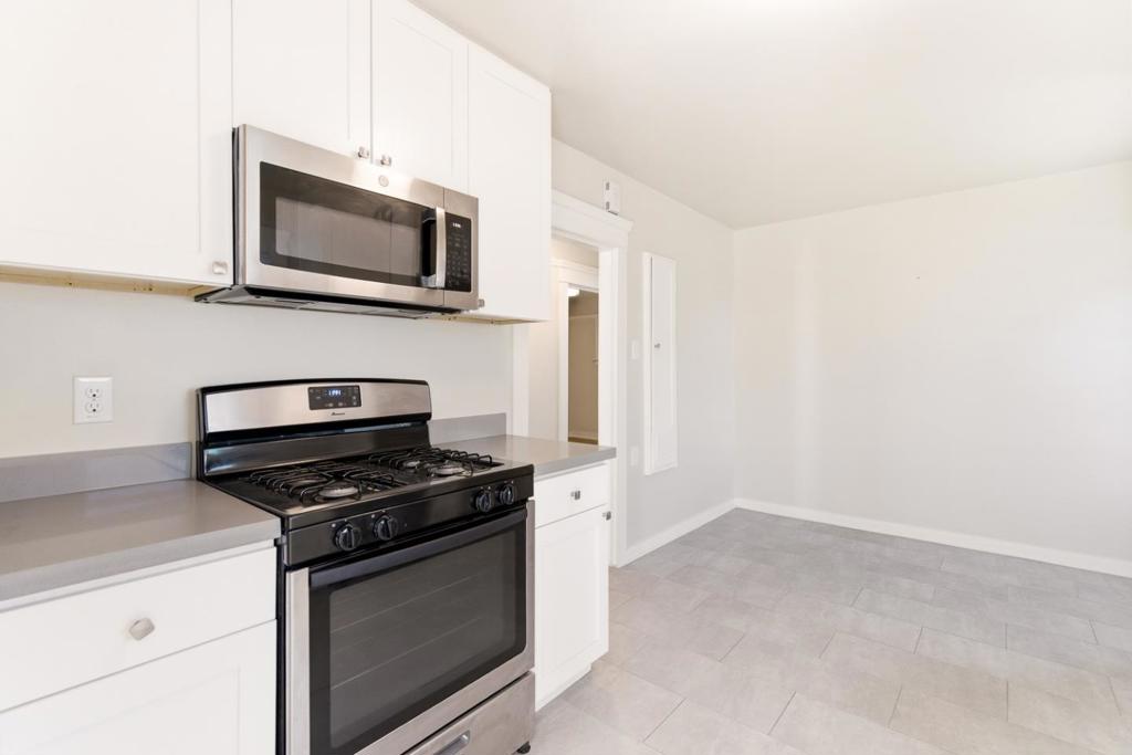 20 Maple Avenue Property Photo 16
