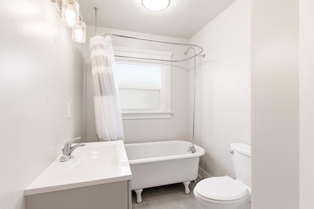 20 Maple Avenue Property Photo 17