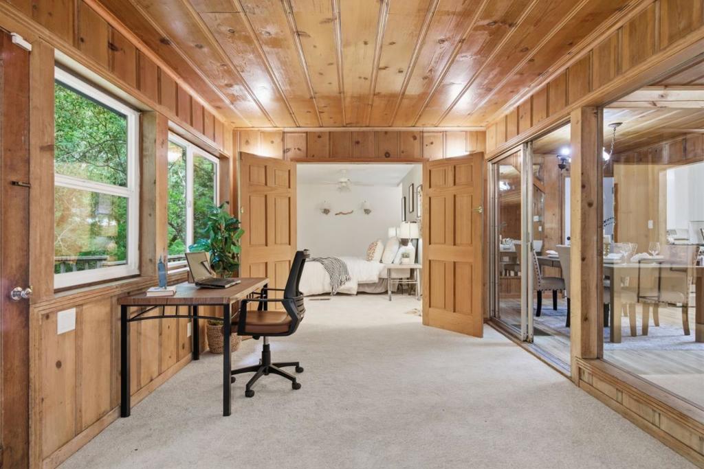 12 Haven Lane Property Photo 18