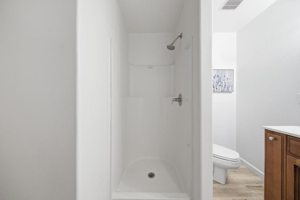 12 Haven Lane Property Photo 22