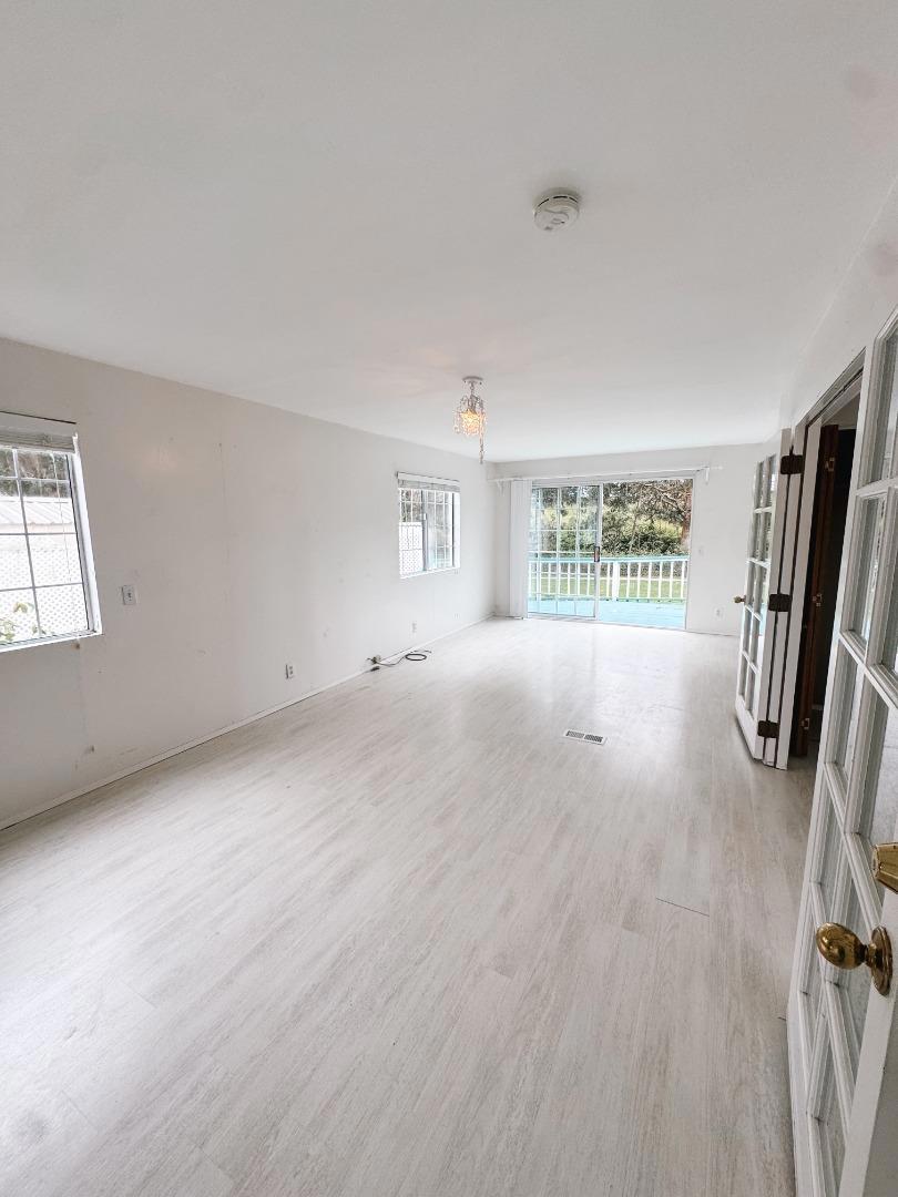 77 Creekside Drive 77 Property Photo 12