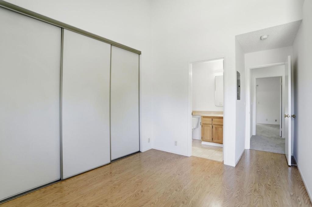 1028 Summermist Court Property Photo 21