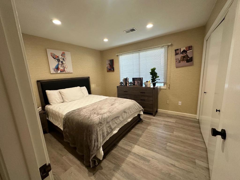 1067 Padre Drive 1 Property Photo 10