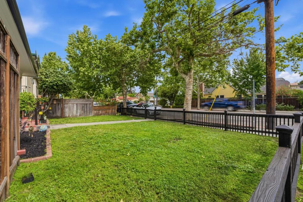 1263 Park Avenue Property Photo 5