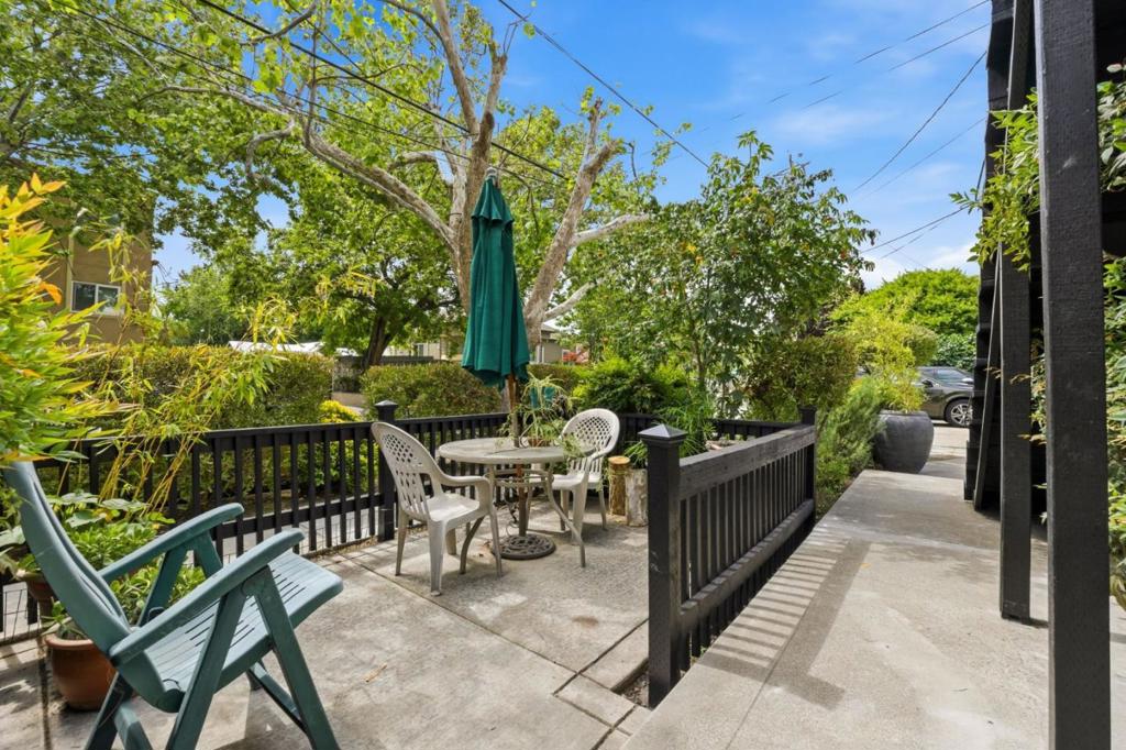 1263 Park Avenue Property Photo 9