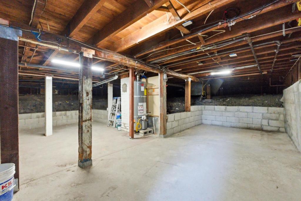 1263 Park Avenue Property Photo 25