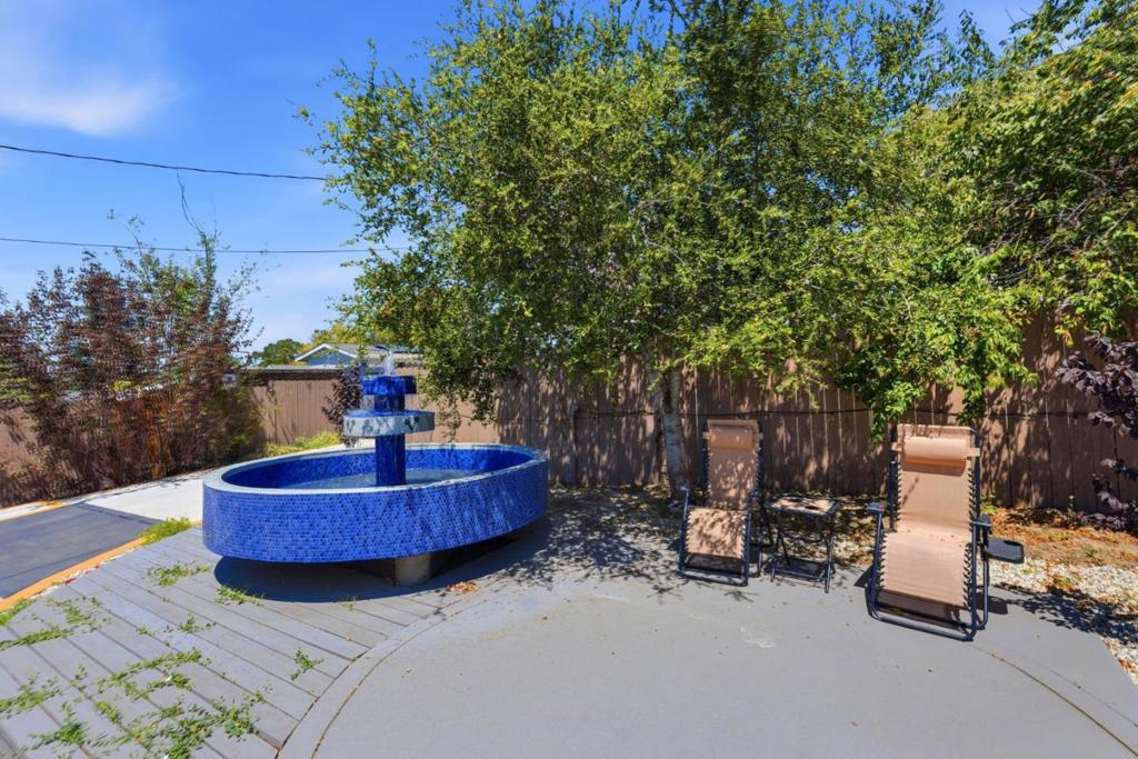 23051 & 23051a Henry Lane Property Photo 52