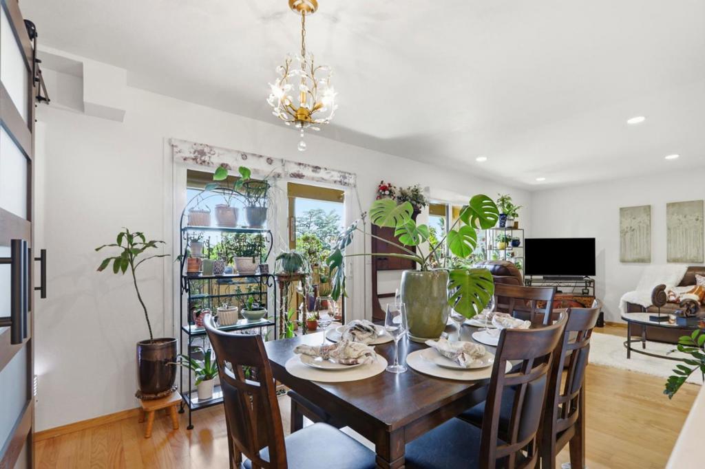 5058 Cribari Vale Property Photo 12
