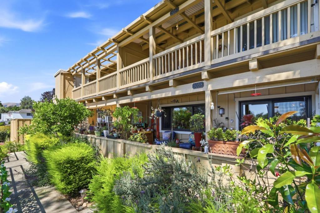 5058 Cribari Vale Property Photo 29