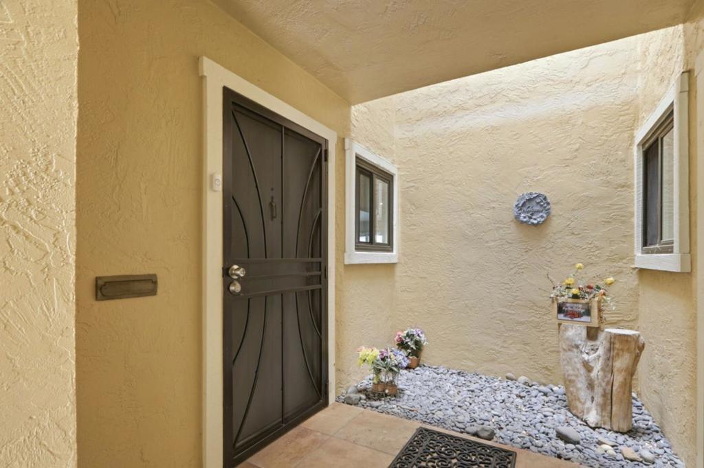 5058 Cribari Vale Property Photo 39