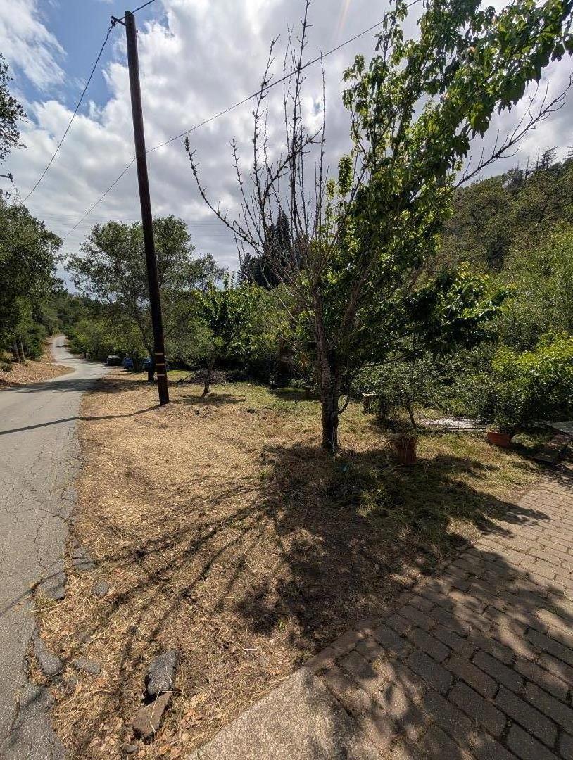 4576 Paul Sweet Road Property Photo 1
