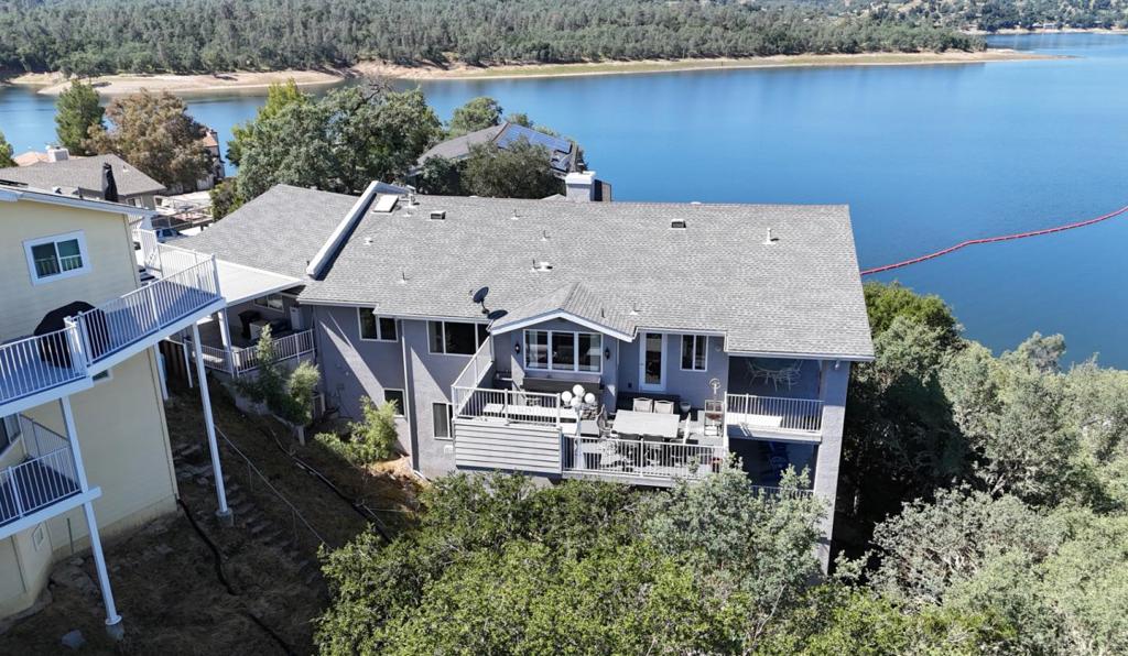 8213 Bass Point Property Photo 9