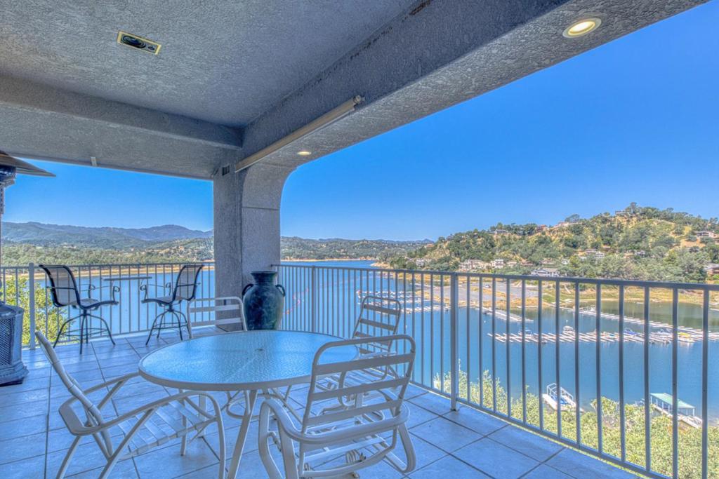 8213 Bass Point Property Photo 31