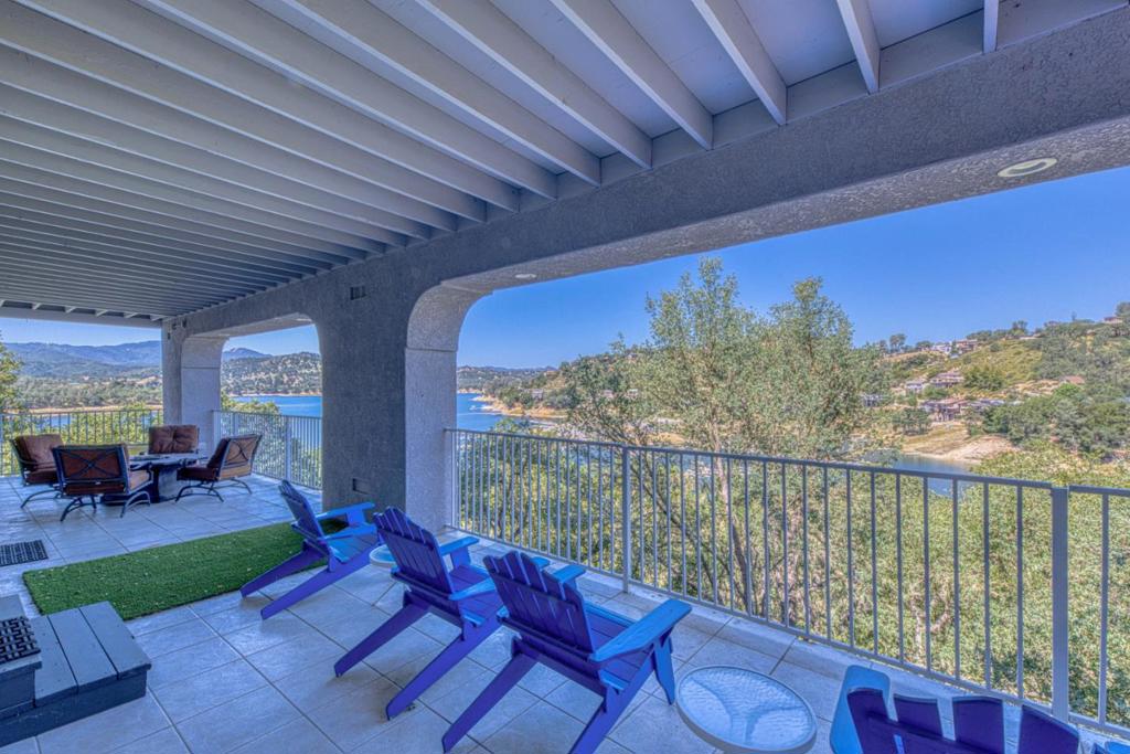 8213 Bass Point Property Photo 45