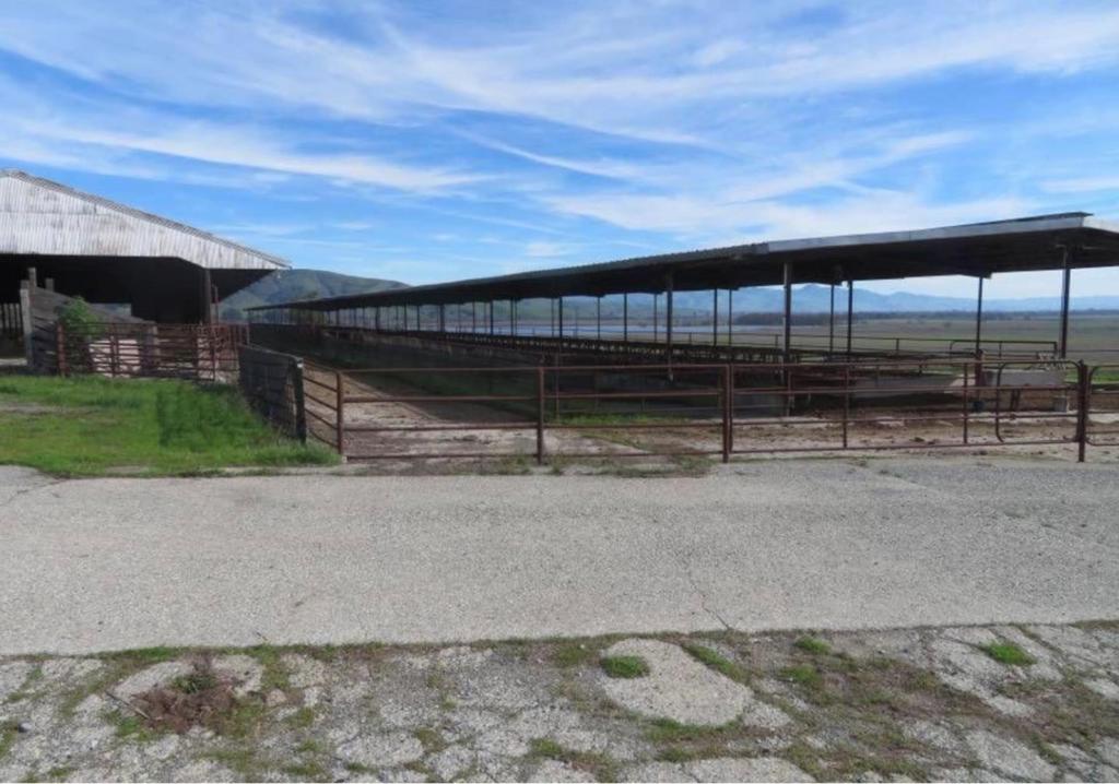 4790 Pacheco Pass Highway Property Photo 32