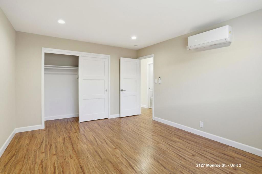 2127 Monroe Street Property Photo 19