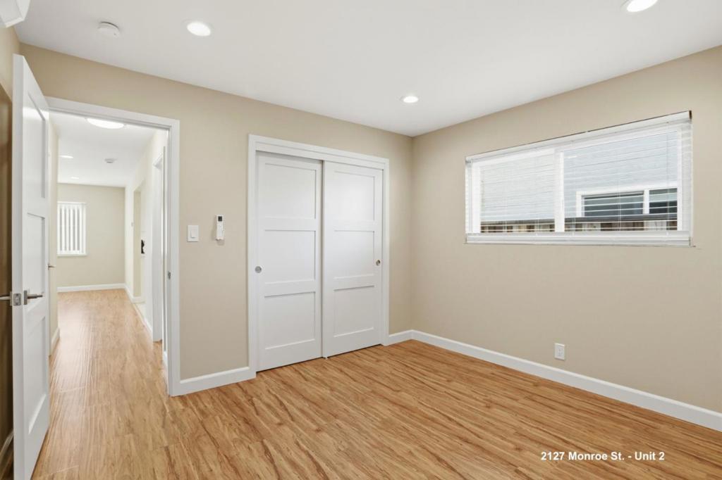 2127 Monroe Street Property Photo 20