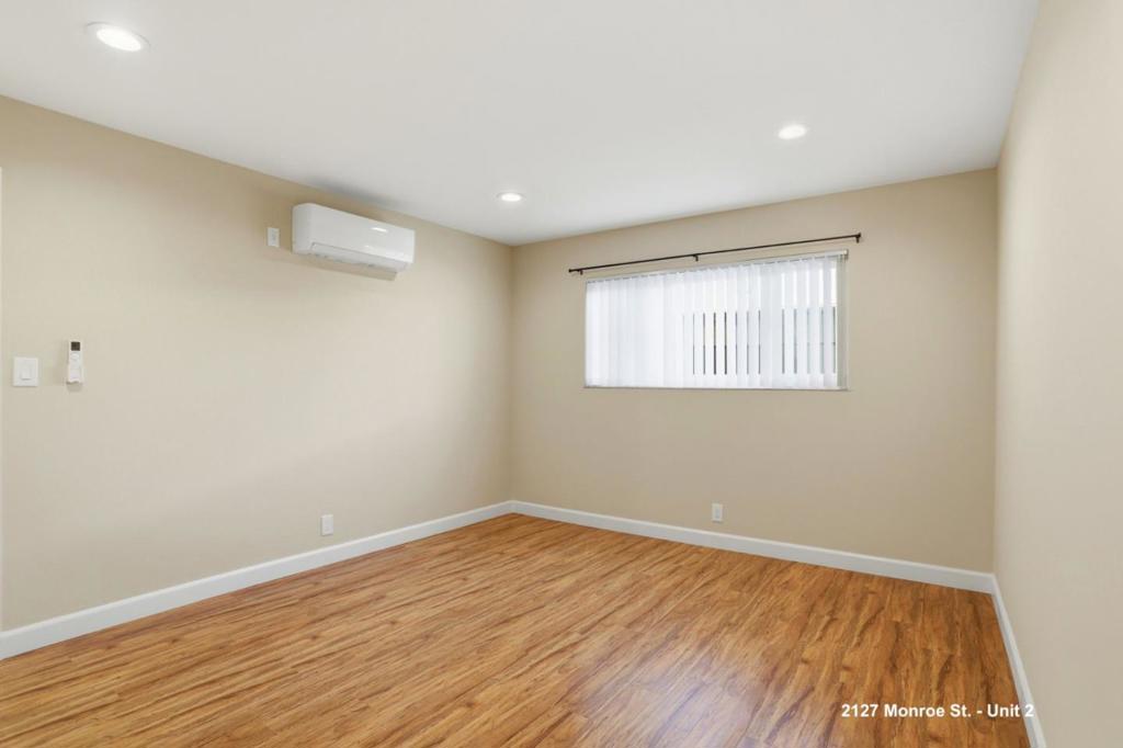 2127 Monroe Street Property Photo 21