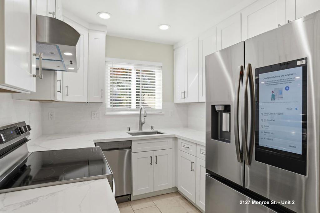 2127 Monroe Street Property Photo 25