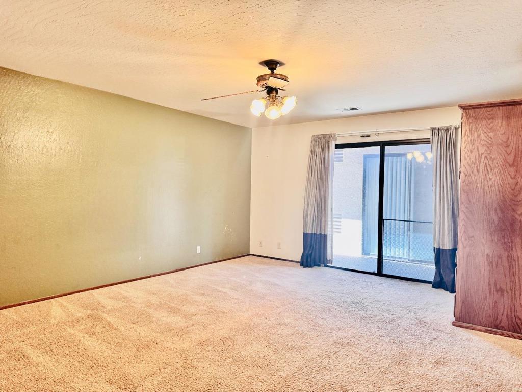 1470 Ghione Drive Property Photo 8