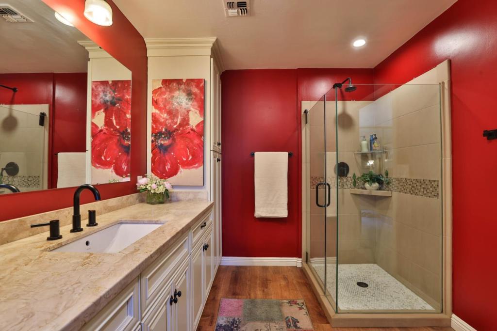 4271 N First Street 20 Property Photo 24