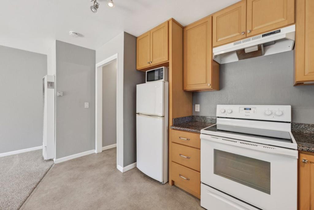 407 Maple Street Property Photo 40