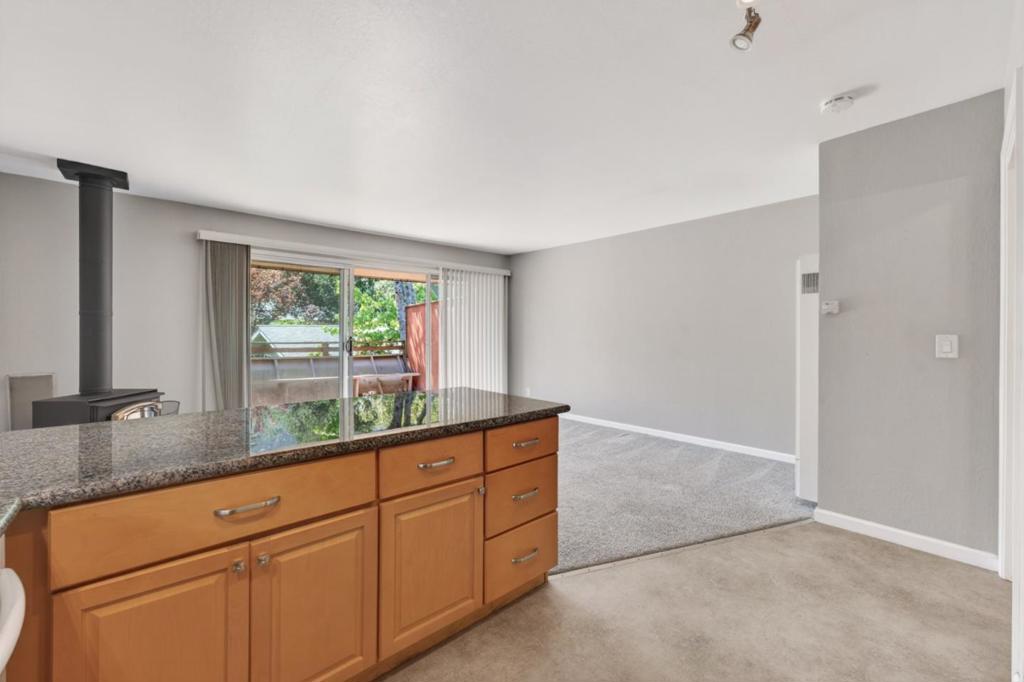 407 Maple Street Property Photo 41