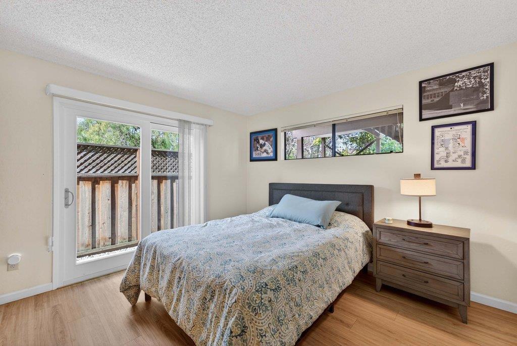 300 Columbia Street Property Photo 25