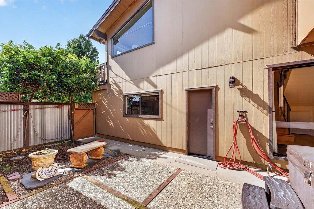 300 Columbia Street Property Photo 30