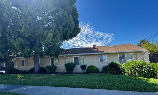 26047 Gading Road Property Photo 9