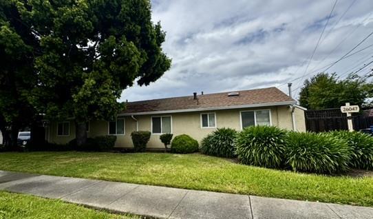 26047 Gading Road Property Photo 15
