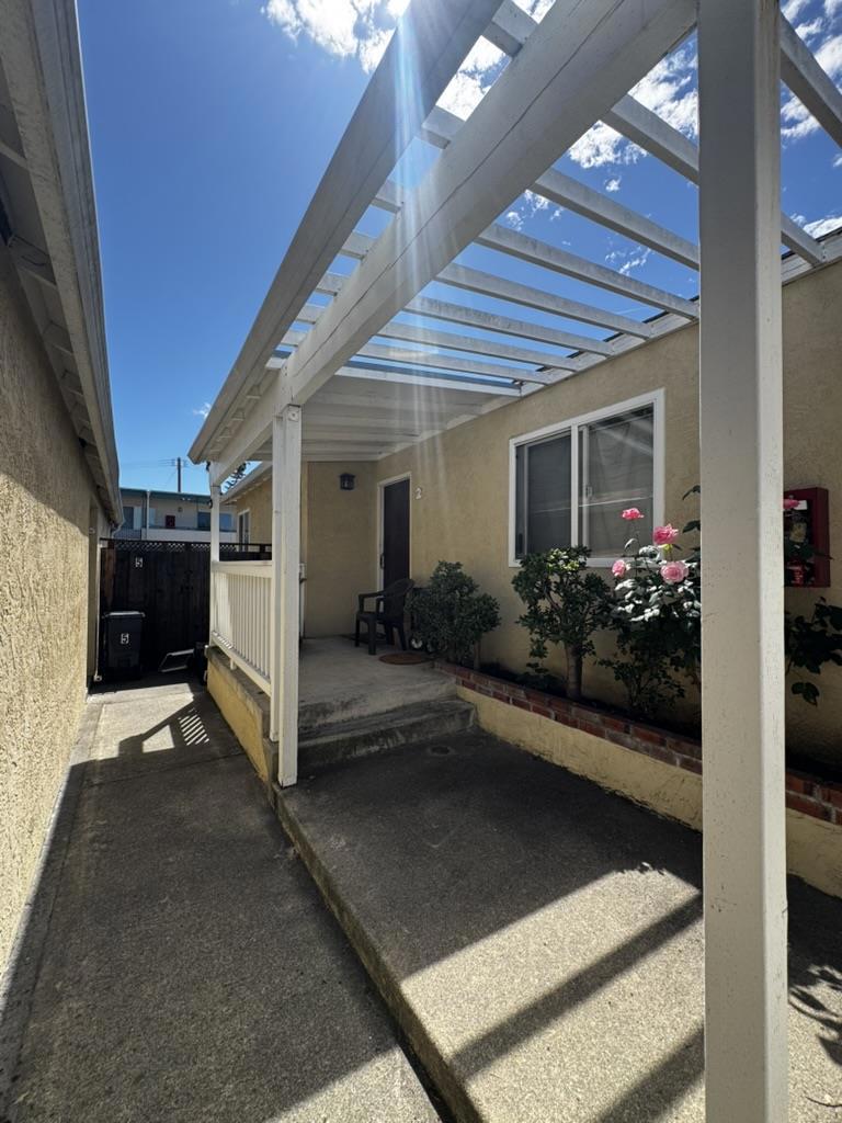 26047 Gading Road Property Photo 20