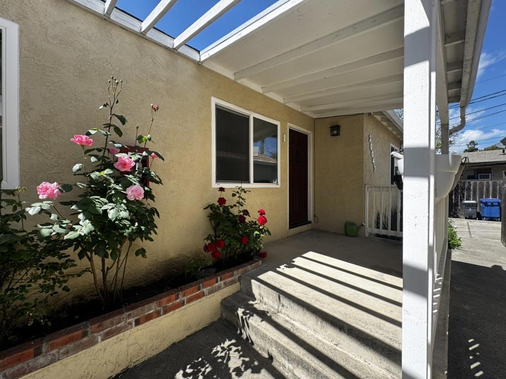 26047 Gading Road Property Photo 25
