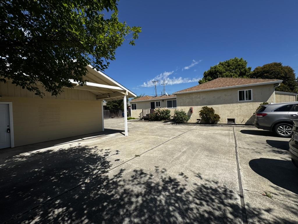 26047 Gading Road Property Photo 72