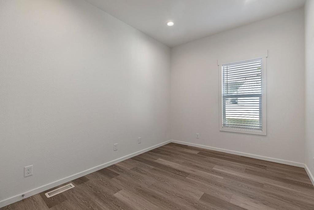 510 Saddlebrook Drive 315 Property Photo 19