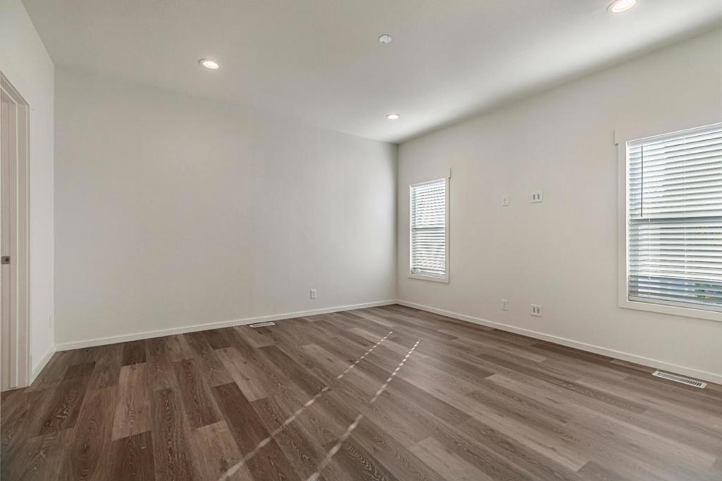 510 Saddlebrook Drive 315 Property Photo 21