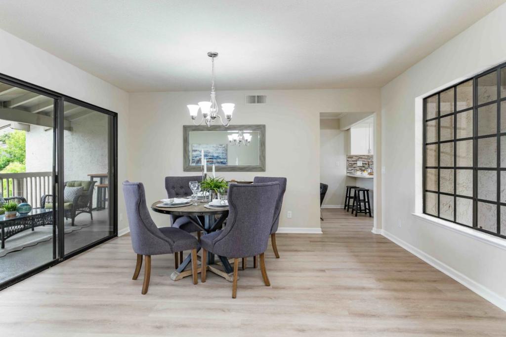 7012 Via Valverde Property Photo 5