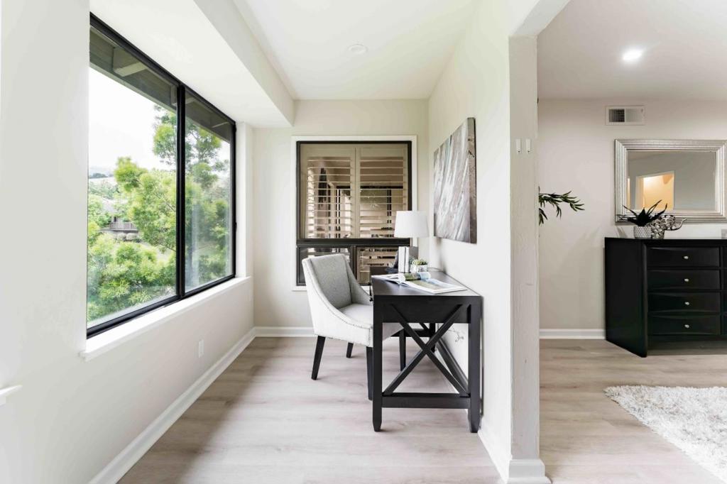 7012 Via Valverde Property Photo 11