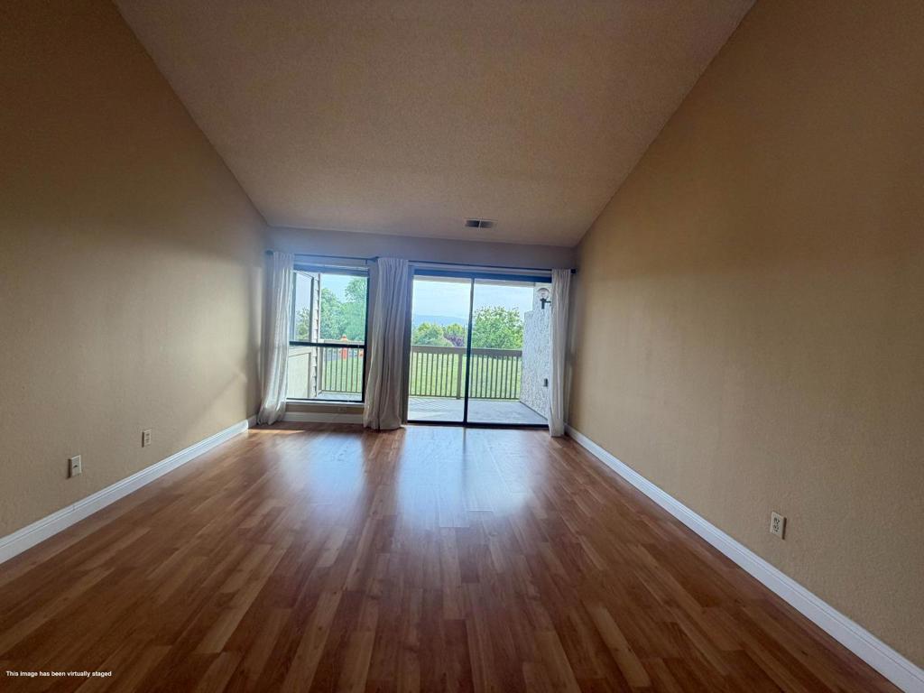 7402 Via Calzada Property Photo 5