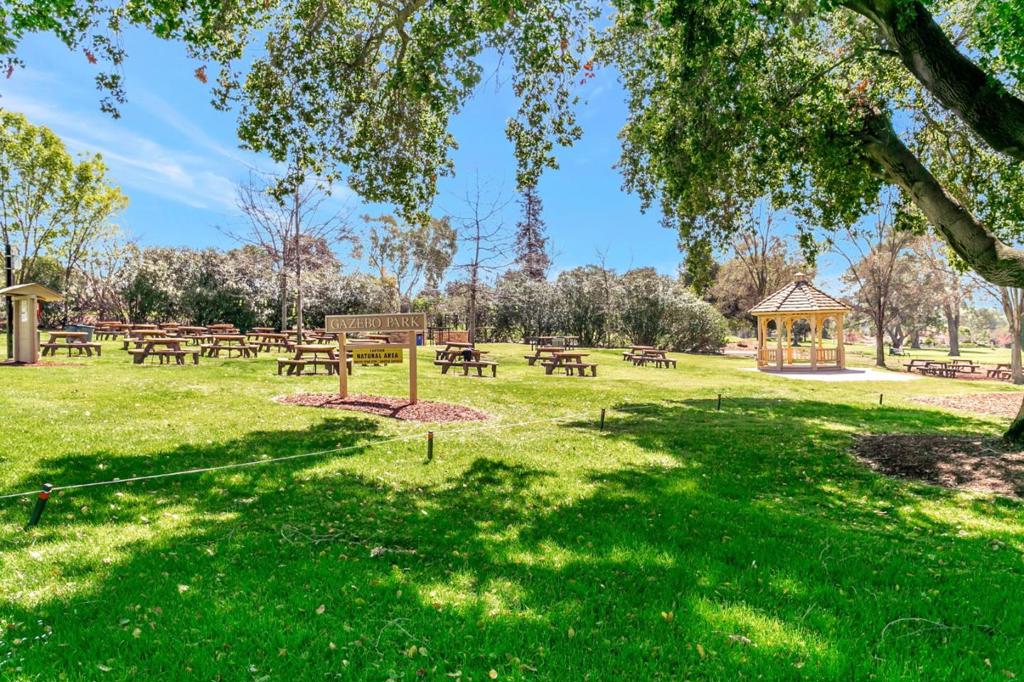 7402 Via Calzada Property Photo 30