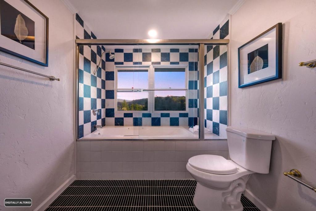 9505 York Road Property Photo 38
