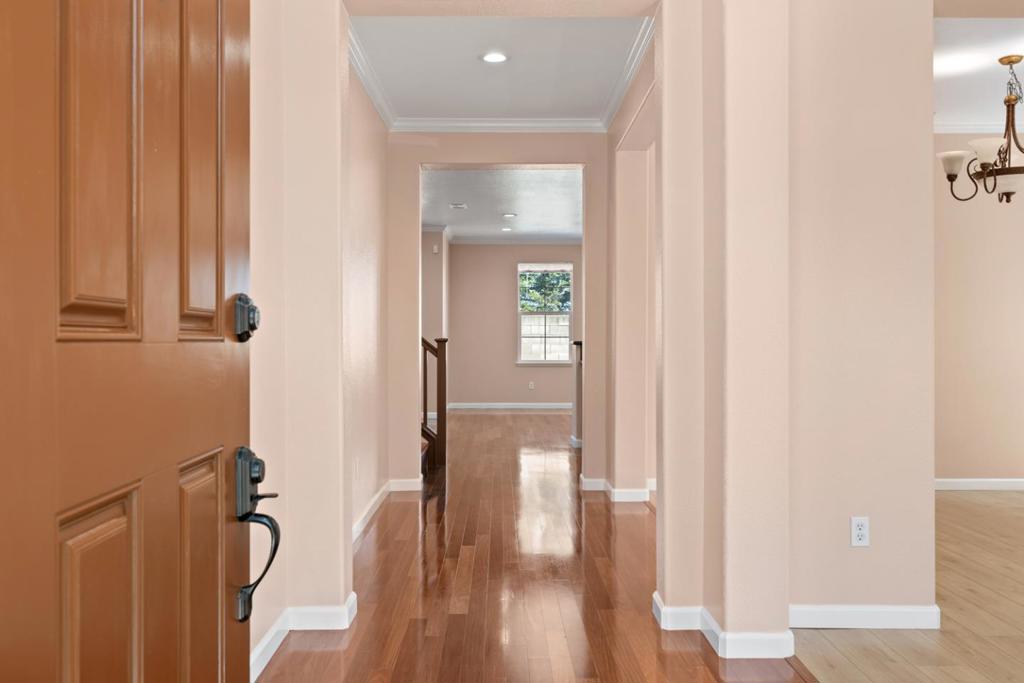 5749 Oakmont Drive Property Photo 3