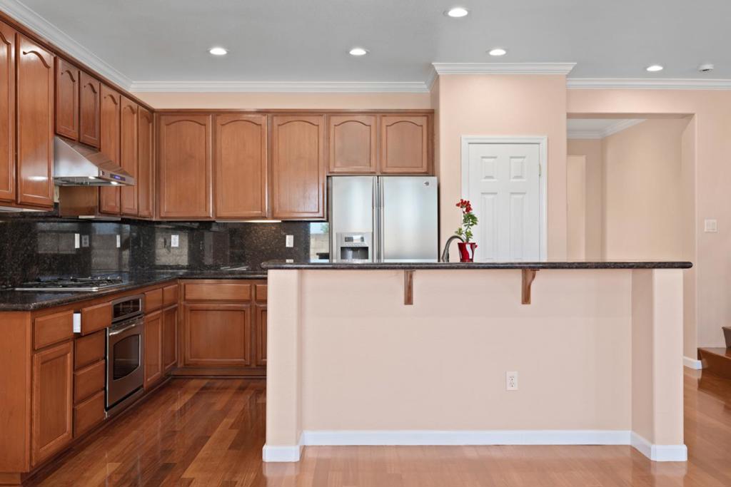5749 Oakmont Drive Property Photo 12