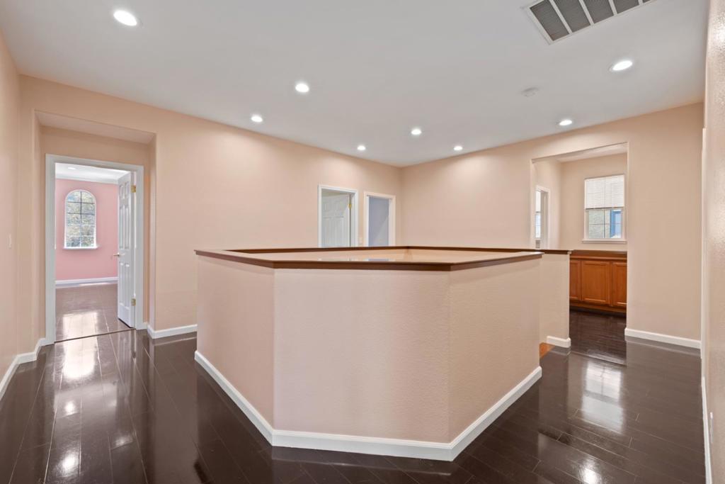 5749 Oakmont Drive Property Photo 22