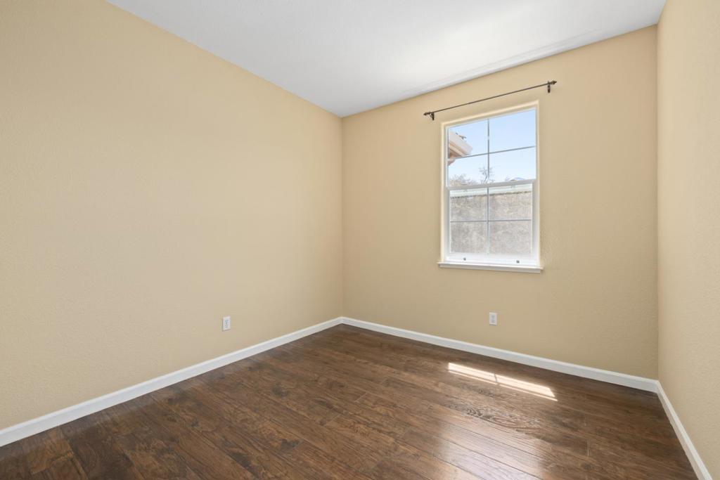 5749 Oakmont Drive Property Photo 35