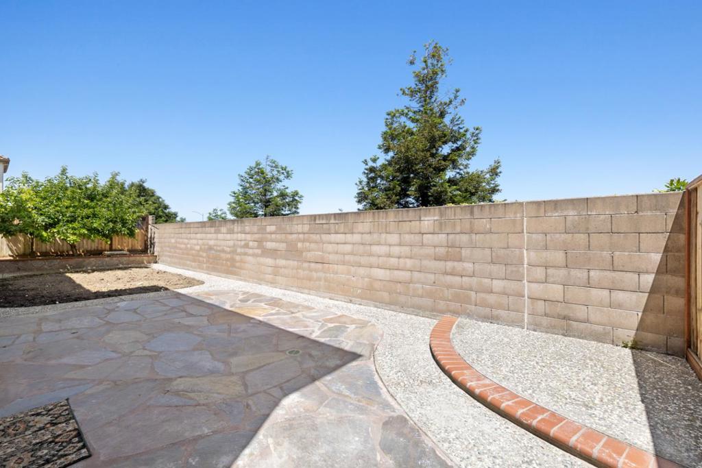 5749 Oakmont Drive Property Photo 38