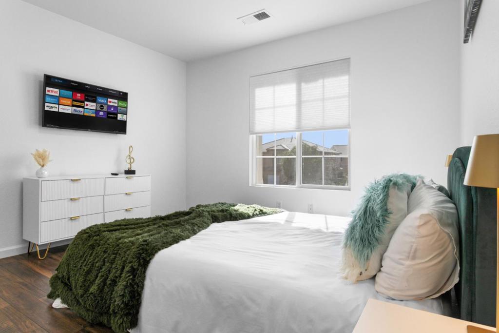 83624 Glendora Ridge Avenue Property Photo 33