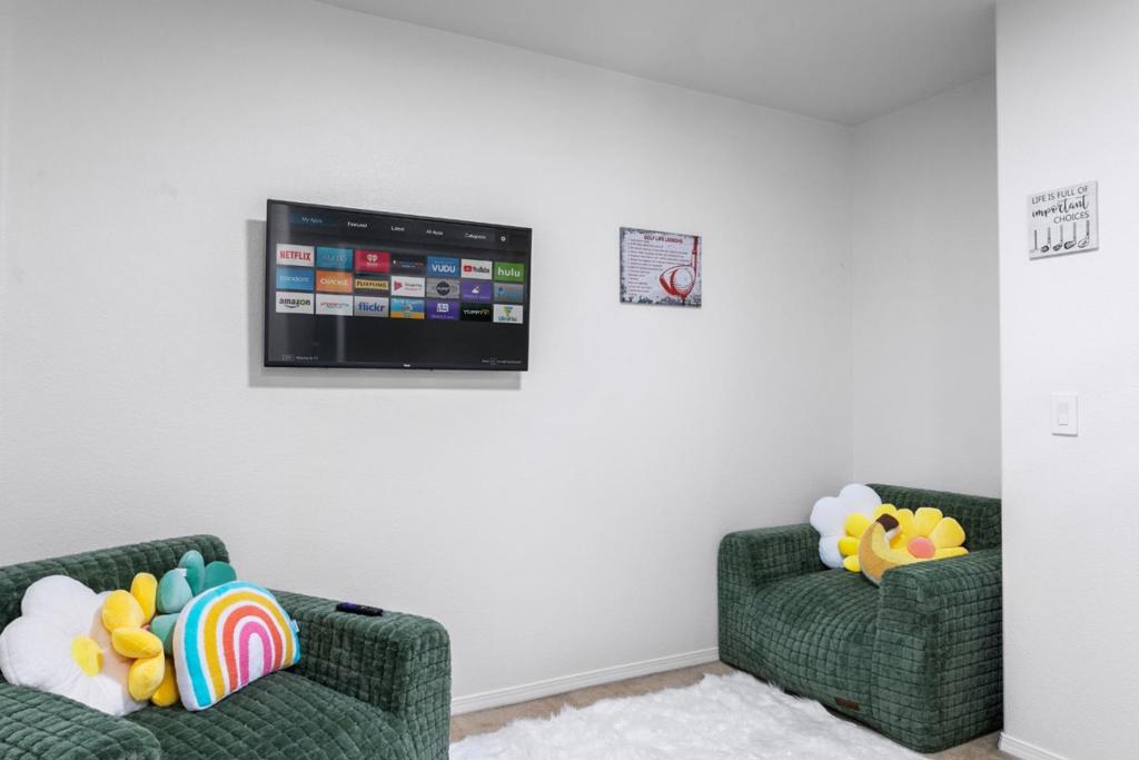 83624 Glendora Ridge Avenue Property Photo 36