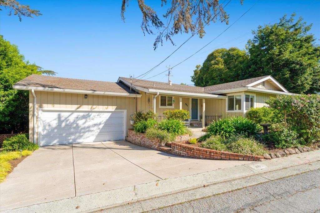 465 Los Altos Drive Property Photo 2