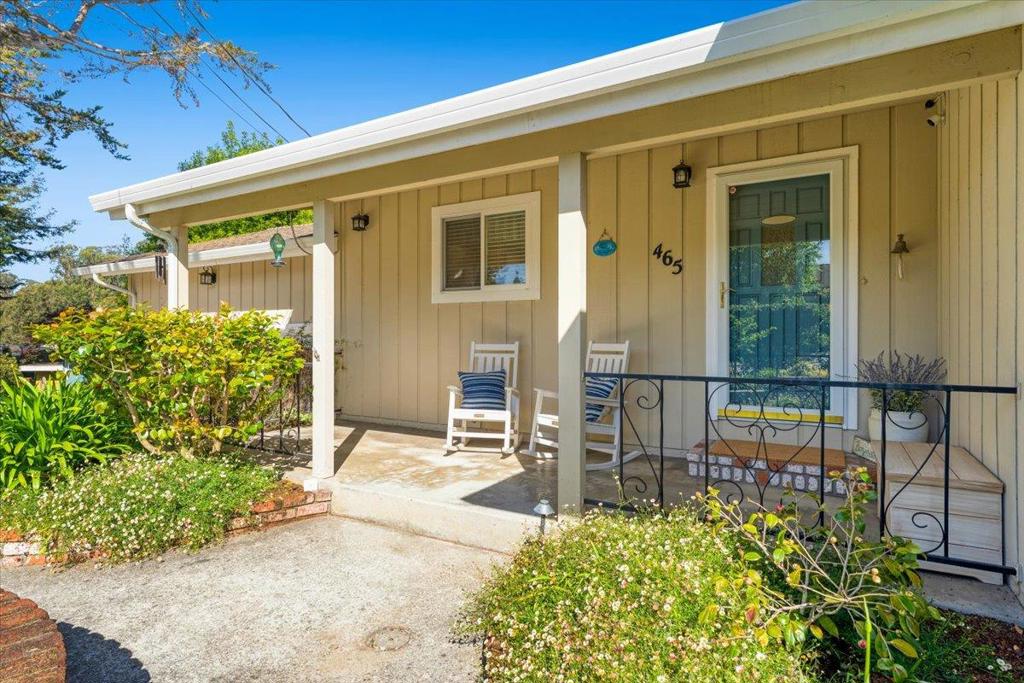 465 Los Altos Drive Property Photo 5
